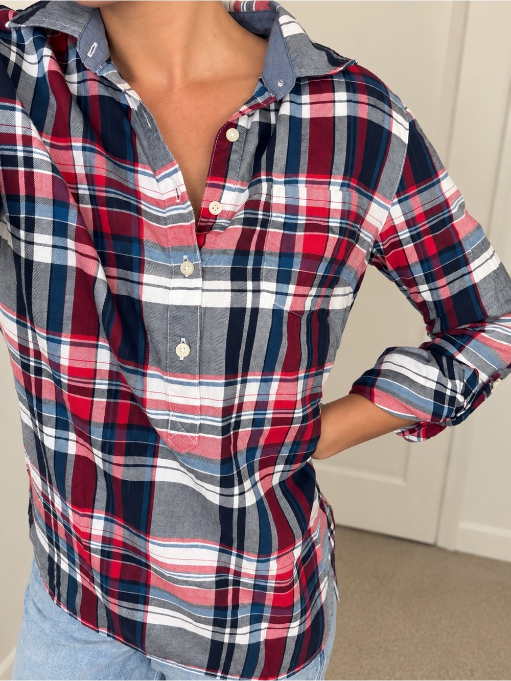 Tommy Hilfiger Plaid Pullover Shirt - Size Small - 100% Cotton
